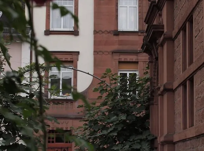 Haus Mittendrin * Neustadt an der Weinstraße