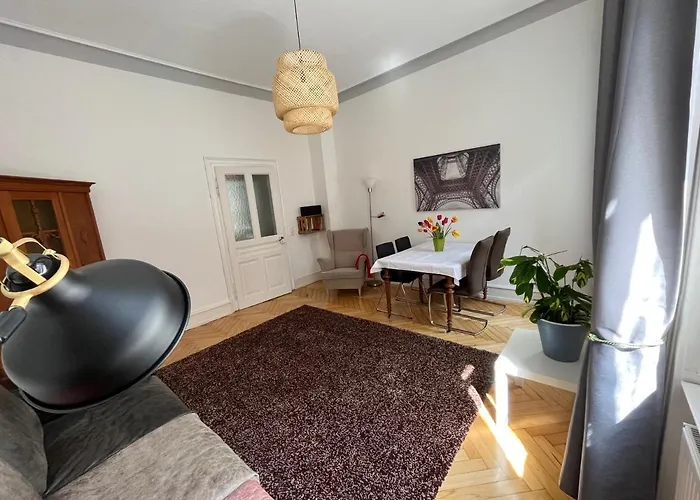 Apartman Haus Mittendrin Neustadt an der Weinstraße